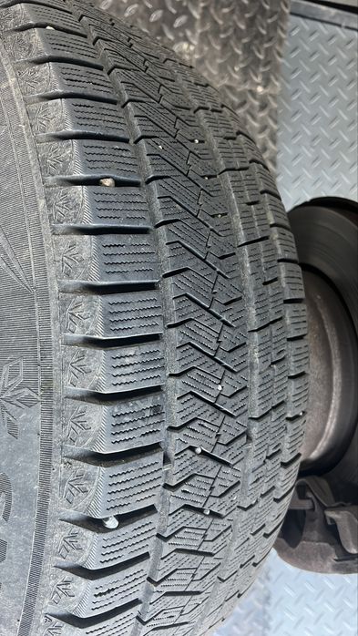 Anvelope iarna 235/55r18