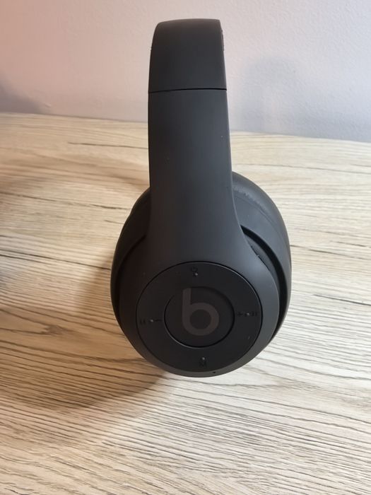 Casti Beats Studio Pro