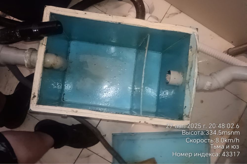 Чистка жироуловителей, регулярно и экстренно!