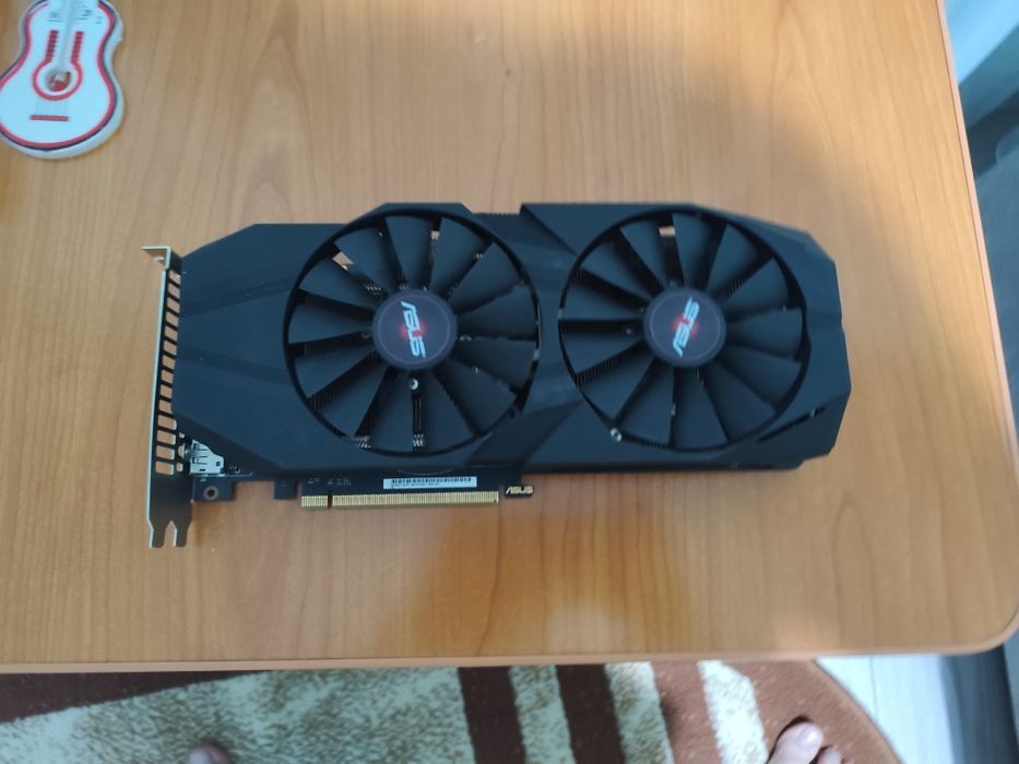 Vând gtx 1080 8gb