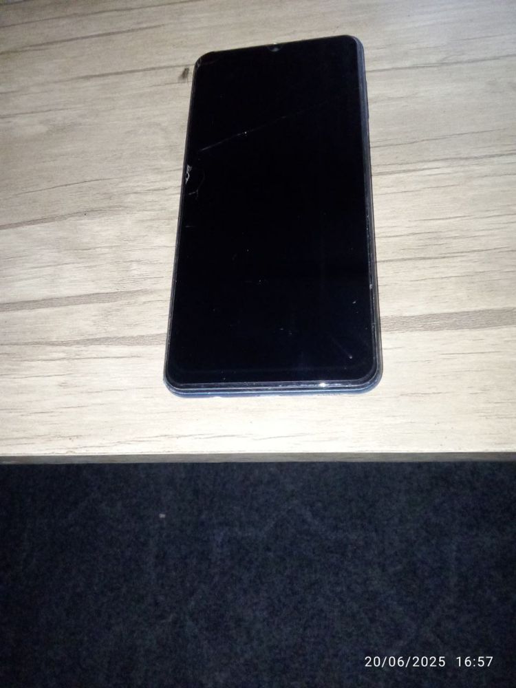 Samsung A12 holati ideal