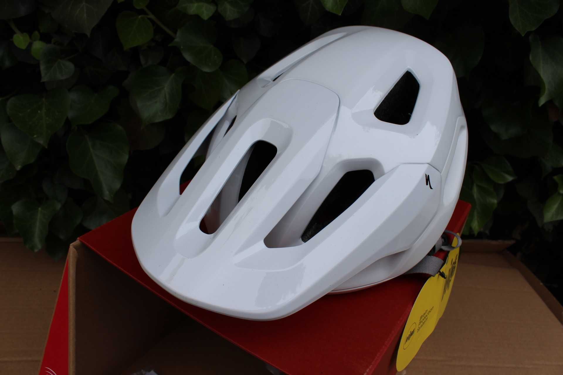 casca bicicleta Specialized Tactic 4 Mips marime Medium 55-59cm Nou