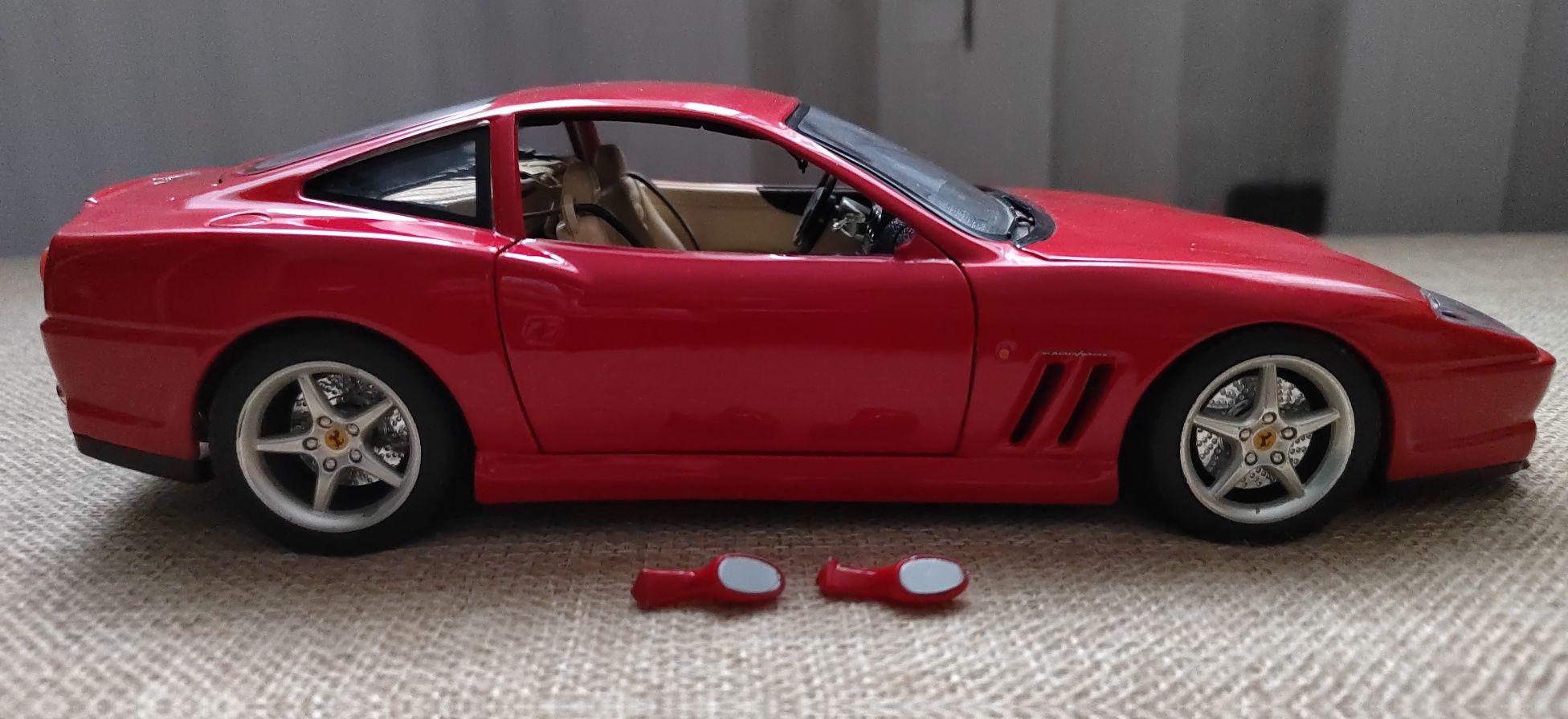 Macheta 1 /18 - Ferrari
