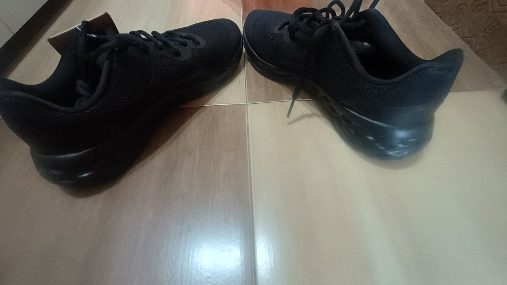 Чисто нови!!! Nike Revolution 6 NN GS