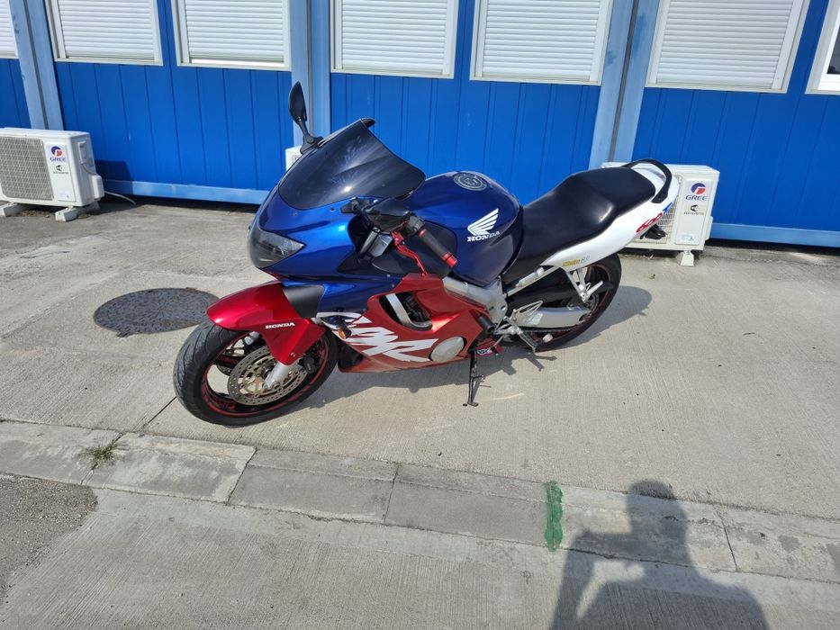 Honda cbr 600 f4
