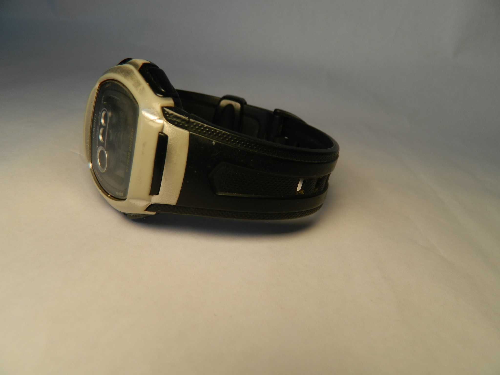 Ceas barbatesc sport digital CASIO cu iluminator cod C12