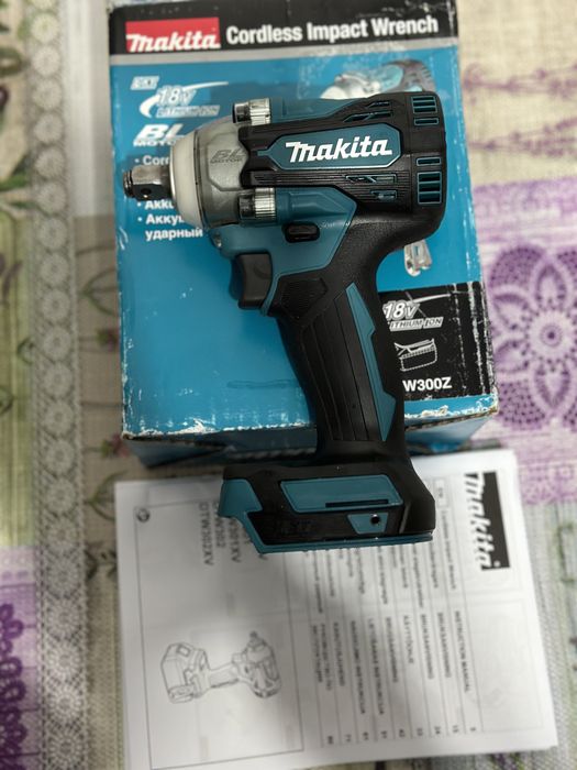 Makita DTW300z impact