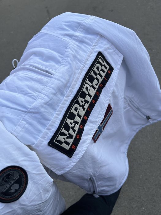 Анорак напапири