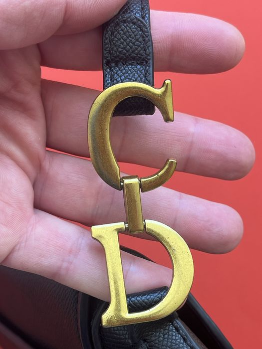 Дамска малка чанта CD Black Grained Calfskin Leather Saddle Bag