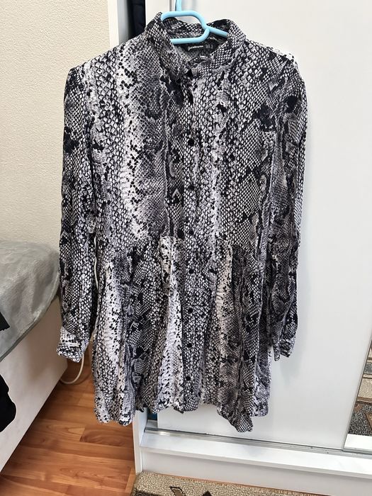 Vand camasuta stil rochita