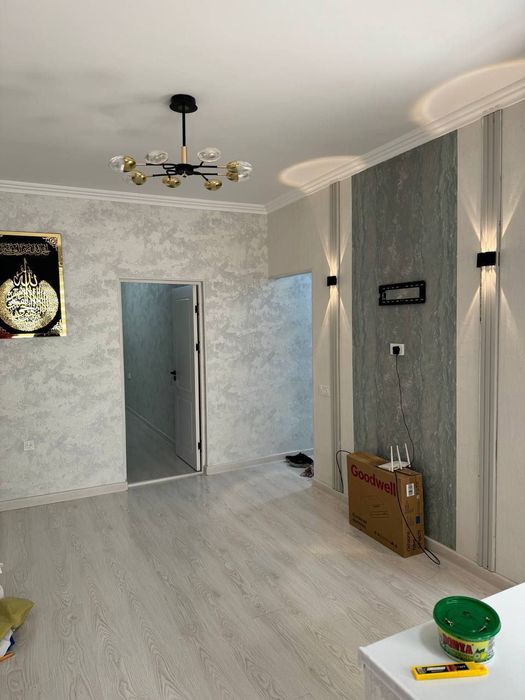 Чилонзар 3 квартал продается квартира с ремонтом в нутри массива