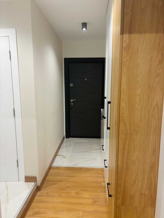 Продава се Тристаен апартамент в София, 7-ми 11-ти километър - 65 кв.м за 3077 €/кв.м - Снимка #7