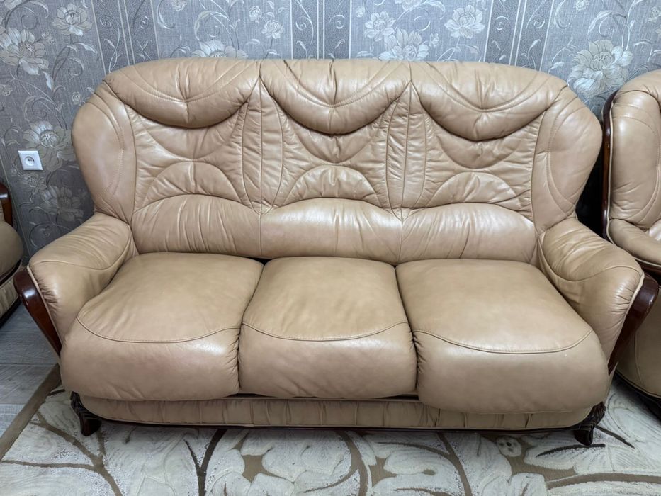 Мягкий уголок (диван,малый диван ,2 кресла)