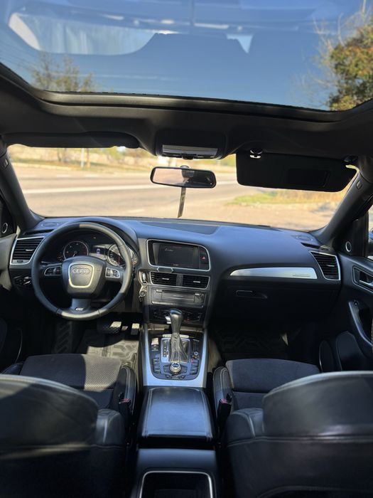 Vând audi q5 3.0 tdi