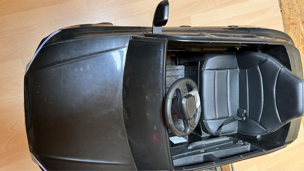Masina jucarie Audi Q8