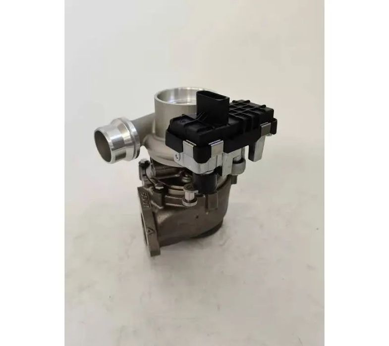 Turbina / turbocompresor / turbosuflanta noua Land Rover Discovery 5, Range Rover Evoque, Velar, Jaguar XF, F-Pace, motoare 2.0 diesel