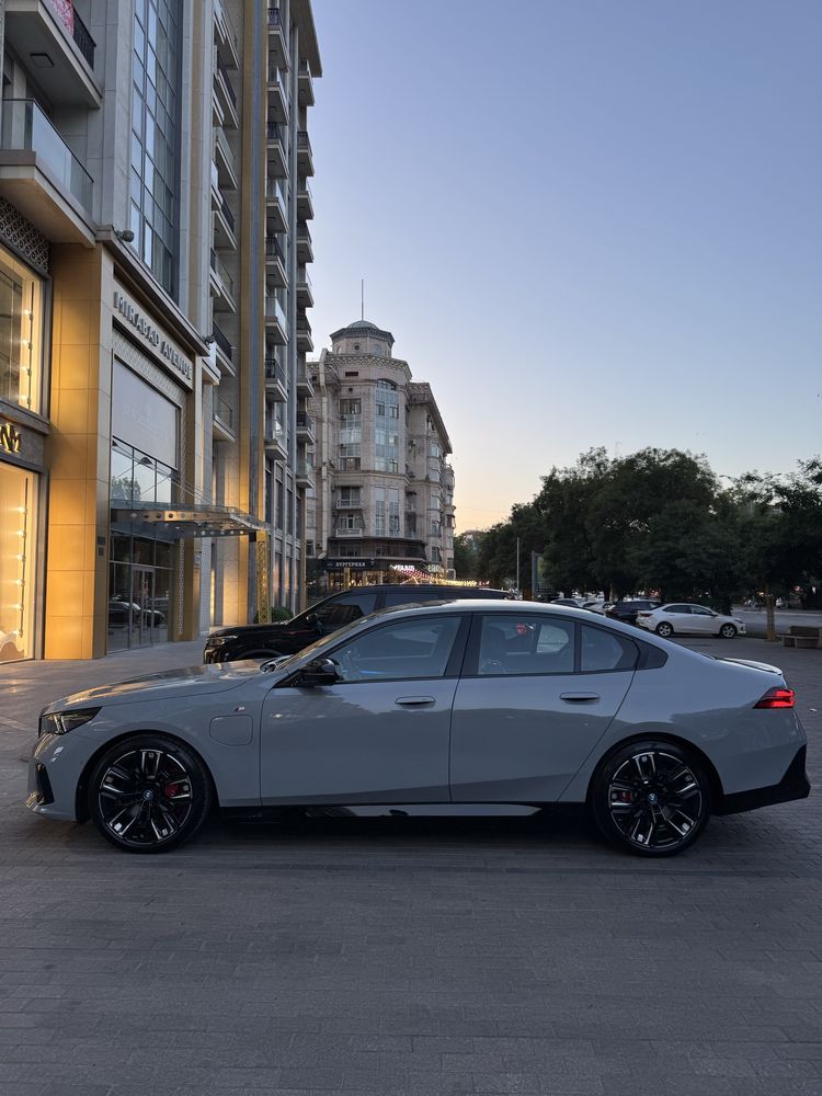BMW I5 M60 made in Germany новая в наличии