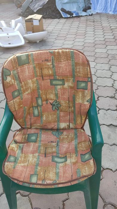 Продам мягкие матрацы для стульев