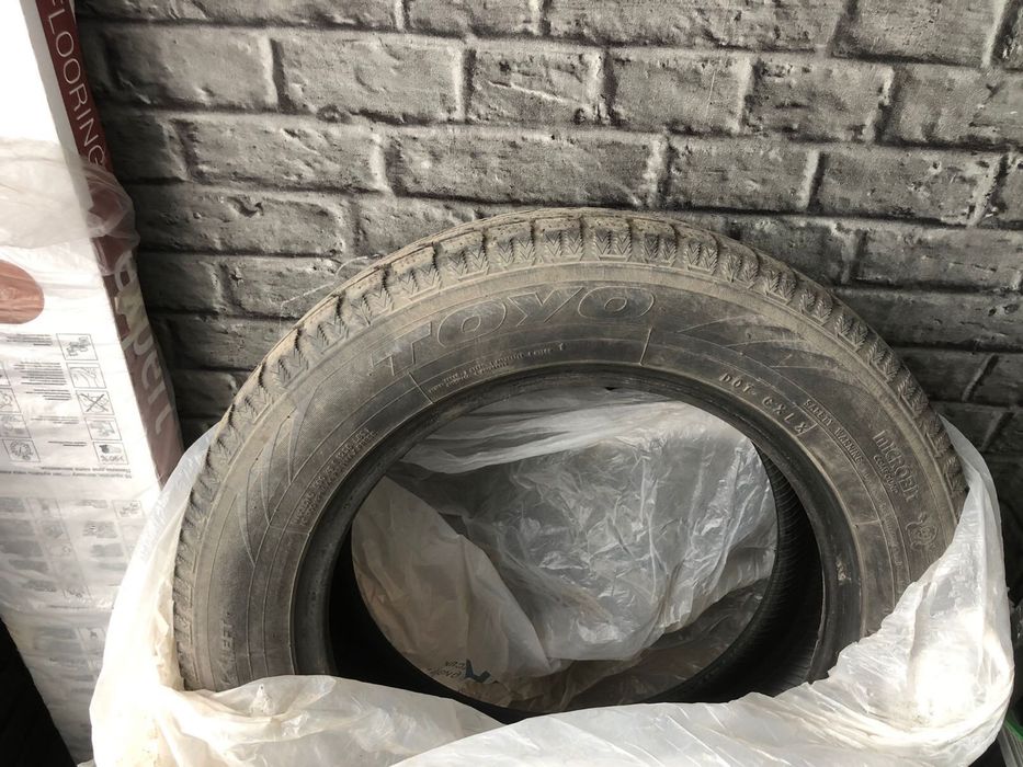 Зимние шины в хорошем состоянии