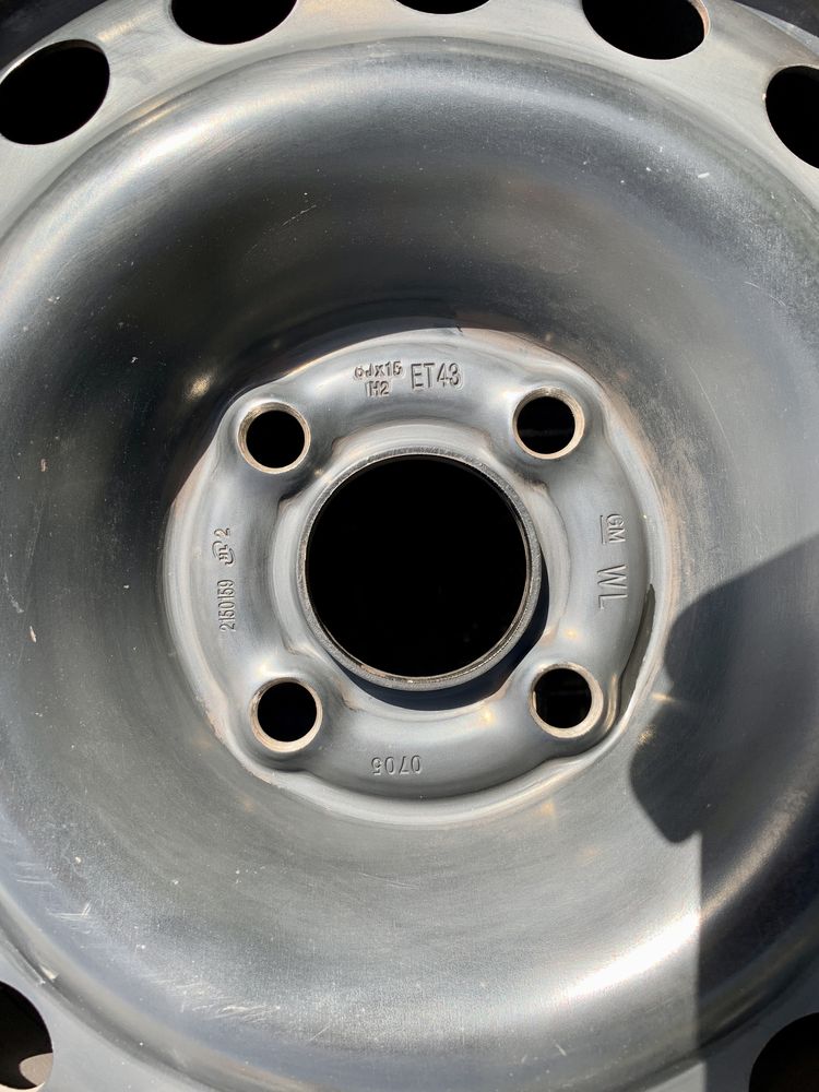 4бр.ДЖАНТИ+ГУМИ 15цола 4x100 за Fiat Punto,Opel Corsa,Chevrolet Aveo