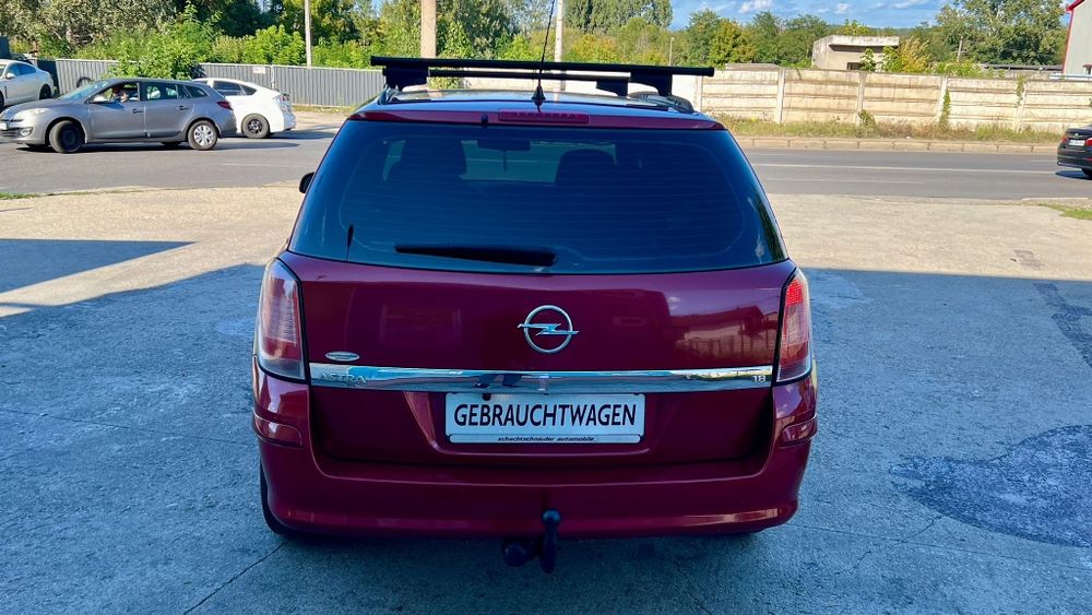Opel Astra H Automata 1.8 benzina Navigatie Camera mers înapoi