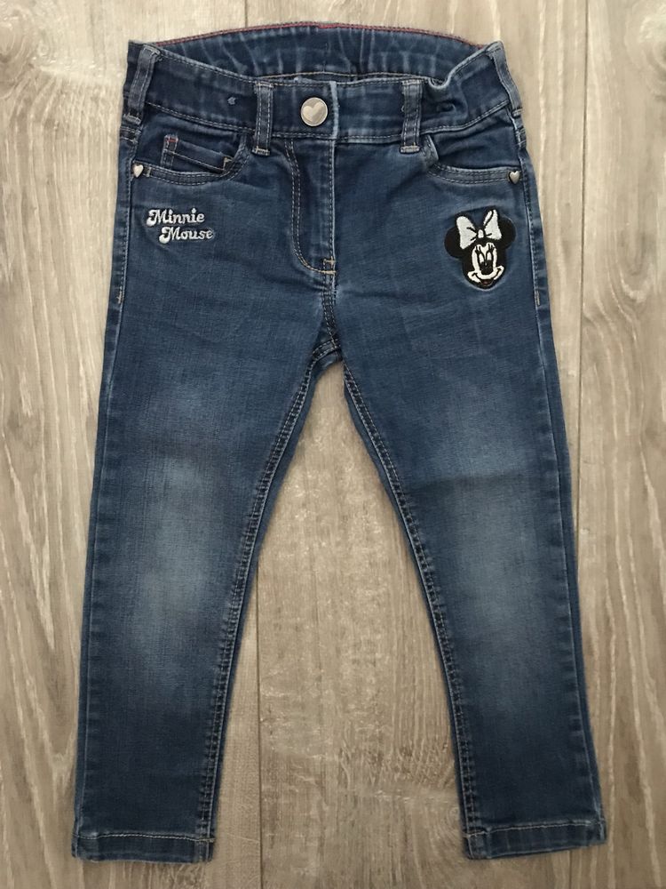 Pantaloni de jeans C&A cu Minnie nr.98