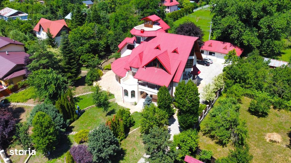 Vila Breaza 1000mp. utili , teren 3200 mp.