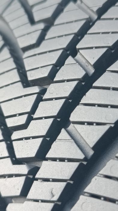 185/65/15 Kumho Дот 3723