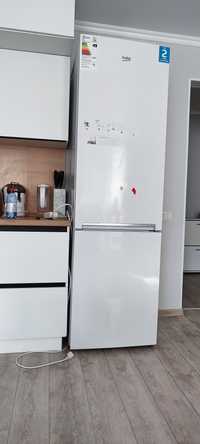 Продам холодильник Beko