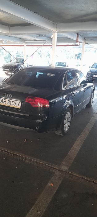 Vând Audi a 4 b 7
