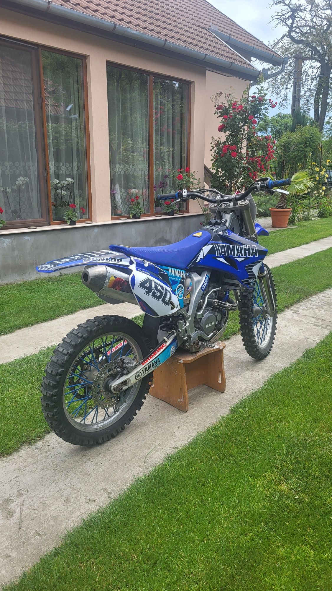 Vând Yamaha yz250f