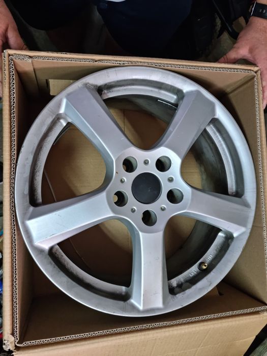 Jante aliaj Enzo R17