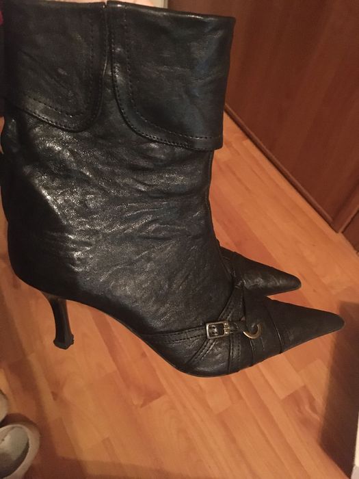 черни боти с ток 38