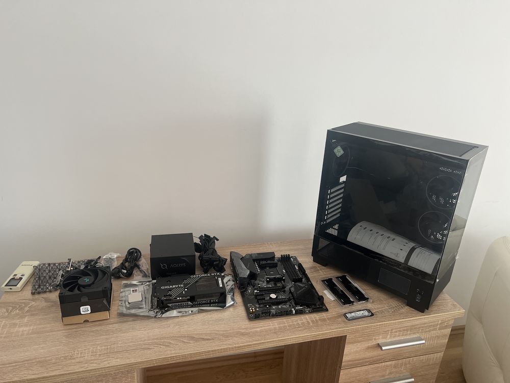 Vand pc gaming rtx 5060