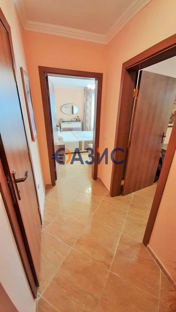Продава се Двустаен апартамент в Свети Влас - 70 кв.м за 1086 €/кв.м - Снимка #1