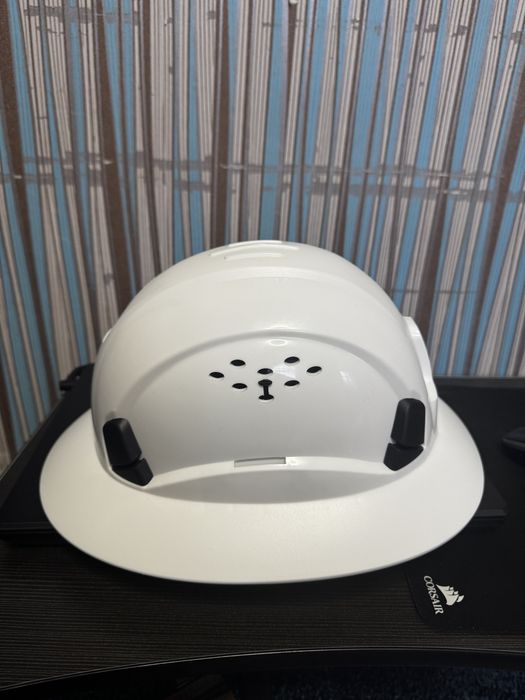 Каска панама 10 000тш новая