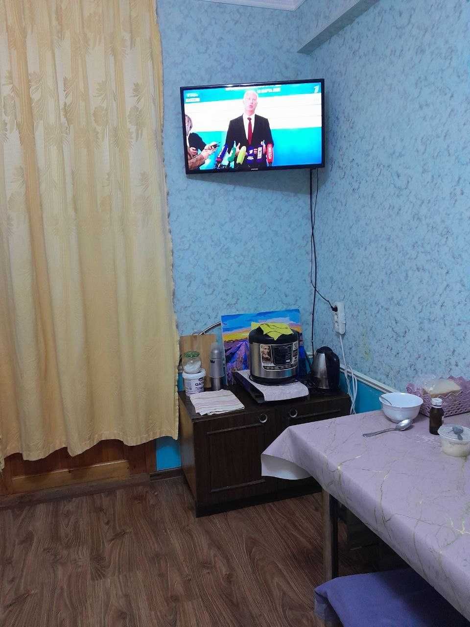 Продаётся своя 1 ком. в общежитии, метро Дустлик, Кадышева базар