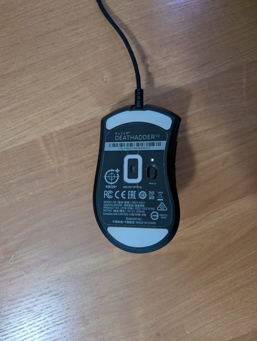 Продам мышь Razer Deathadder V2