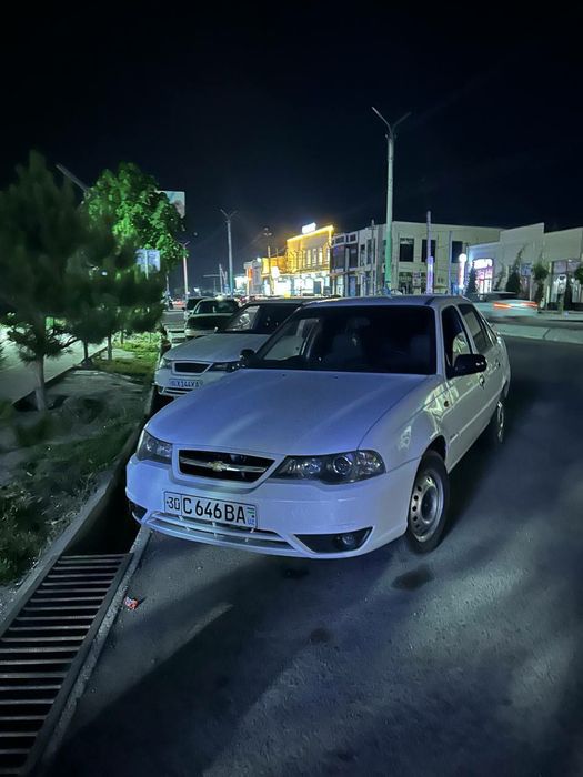 Мошин сотилади Метан Газ Бензин 2009 Краскаси тоза