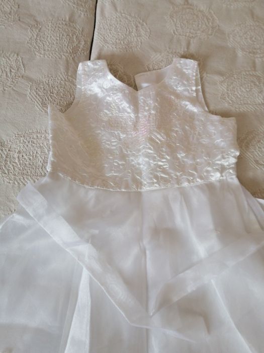 Детска шаферска рокля