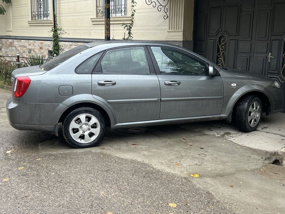 Gentra avtomat Arenda vikub