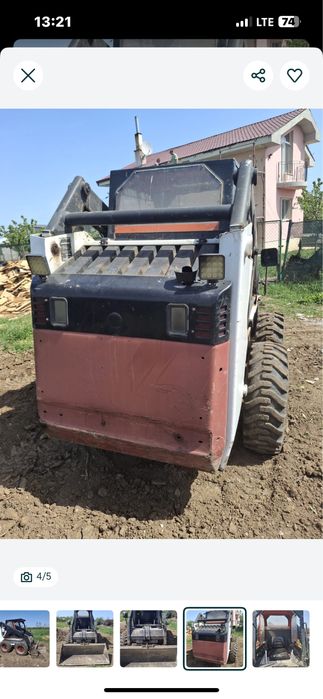 Inchiriez  miniexcavator cu brat lung si picon !