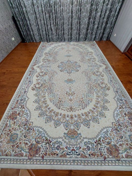 Ковры          б/у