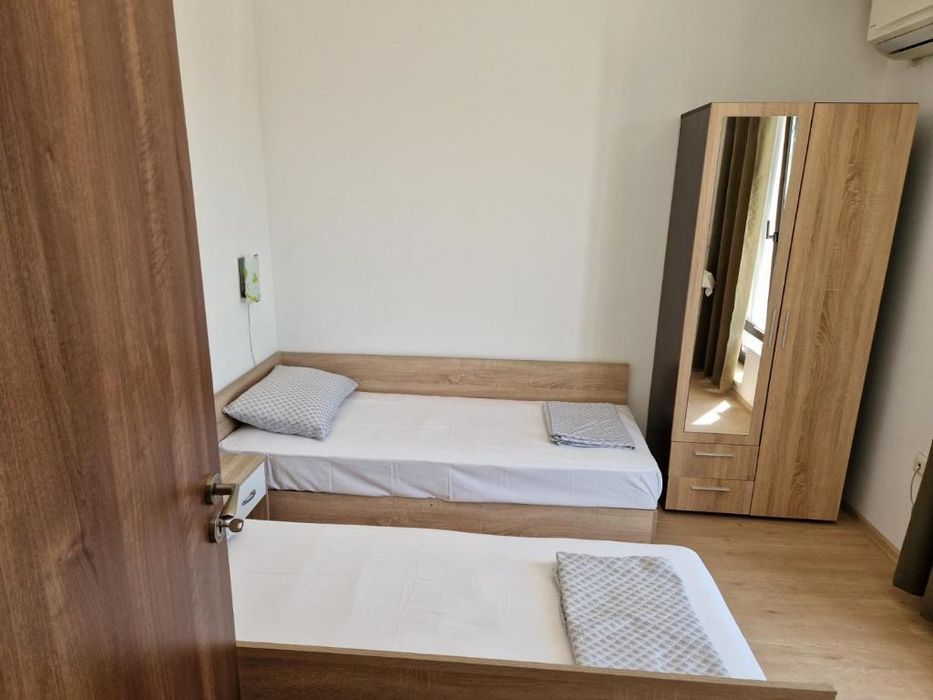 Дава се под наем Двустаен апартамент в Варна, Гръцка махала - 50 кв.м за 750 € - Снимка #3