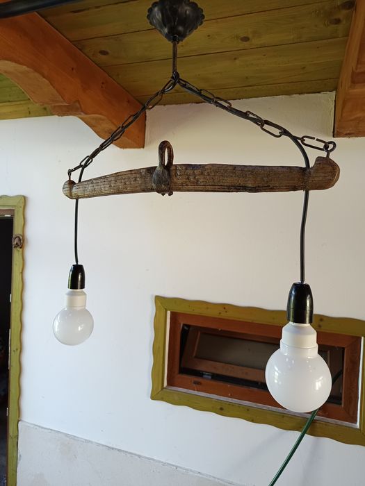 Lampa , Lustra artizanala