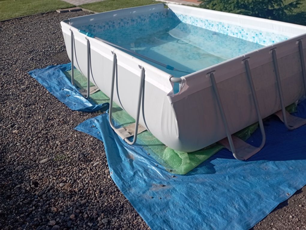 Piscina marca BESTWAY