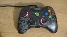Manetă Xbox sau PC , Call of Duty Black Ops neagră.