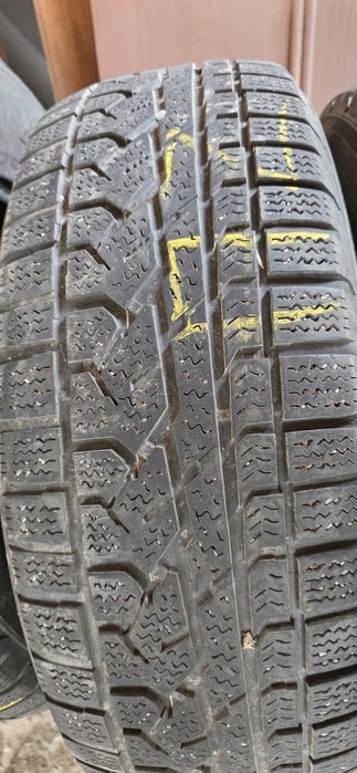 Резина зимняя ,износ 50 процентов. В хорошем состоянии 265×70×16