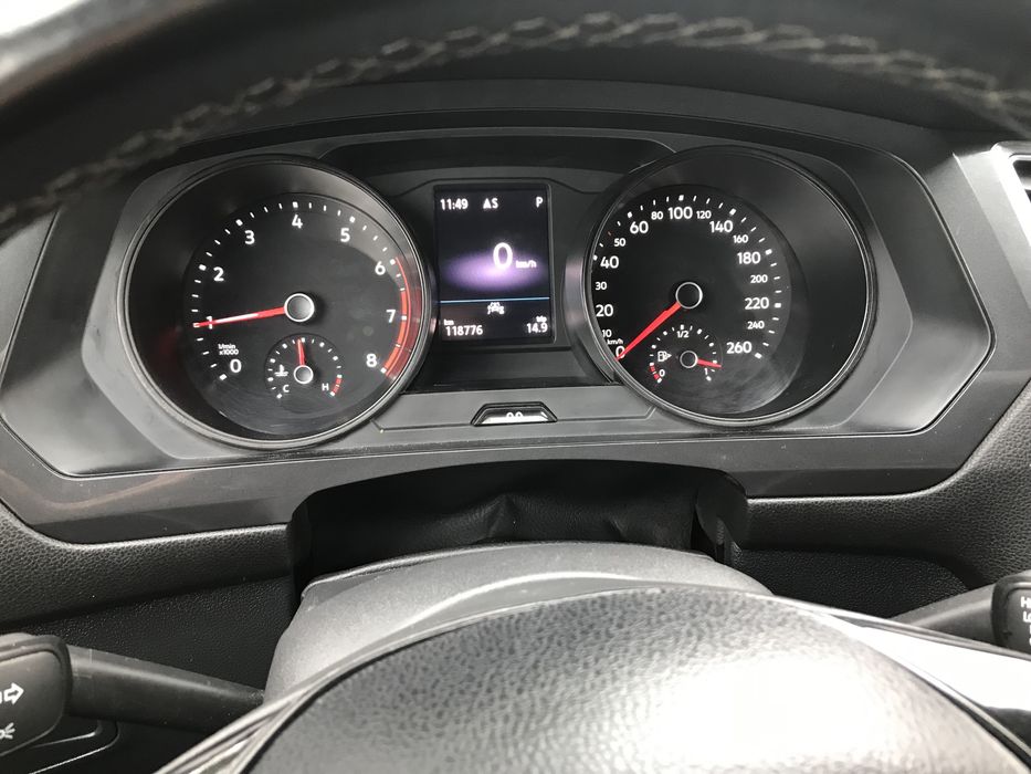 Продам шиток приборов фольксваген тигуан 2