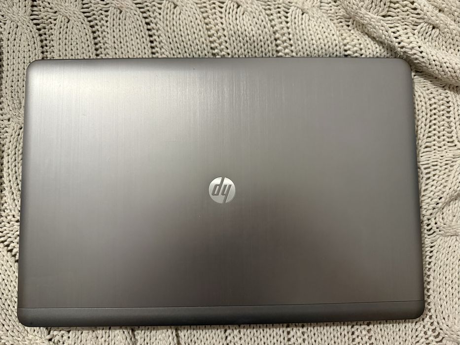 Ноутбук HP в идеальном состоянии